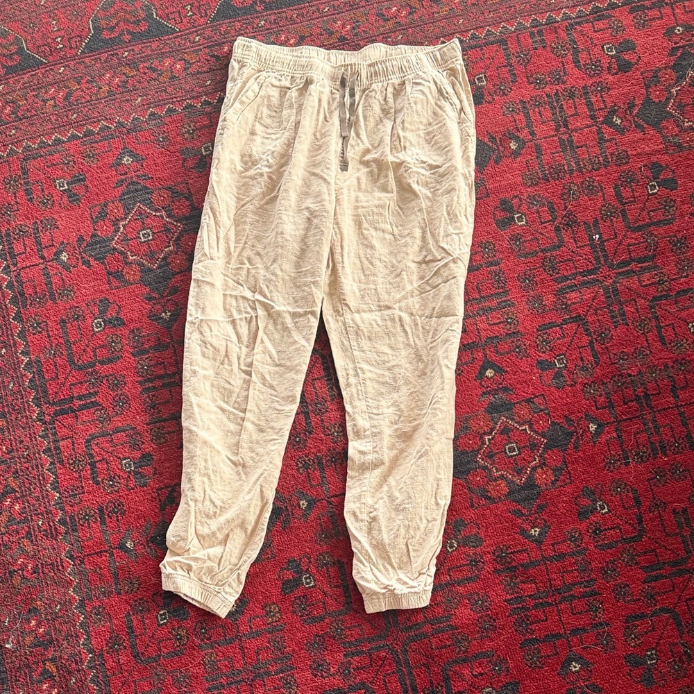 Women’s Patagonia linen joggers